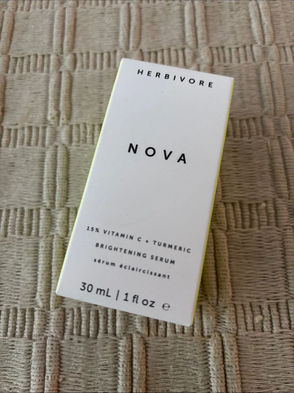 HERBIVORE Nova Vitamin C & Turmeric Brightening Serum